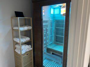 148 Wellness gym infrared sauna